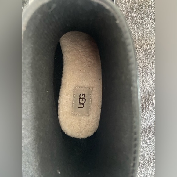 NWOT Ugg Drizlita Rain Boots Size 8 ☔️ - Picture 6 of 7